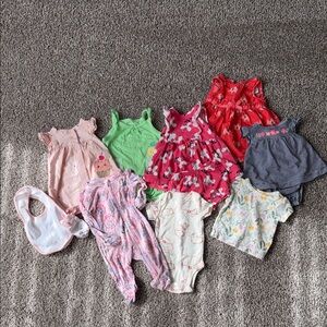 Newborn Baby girl clothes (11 pieces)